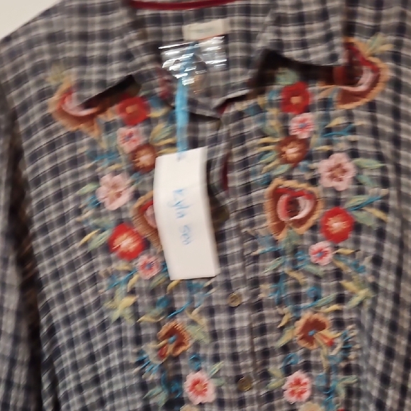 KYLA SEO Embroidered Plaid Tessa Tunic Top L - Picture 3 of 8